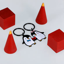 Load image into Gallery viewer, VANLOVEMAC Couples Gifts for Boyfriend Girlfriend Best Friend Penguin Lover Cute Keychain Christmas Valentines Day Matching Couple Stuff for Husband Wife Fiancée Anniversary Birthday Gifts Keyring