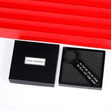 Load image into Gallery viewer, Boss Gifts Keychain for Men Boss Lady Women Boss Day Funny Gag Gifts for Coworkers Male Female Manager Farewell Appreciation Gift for Mentor PM Employee Him Office Christmas Retirement Small Keepsake