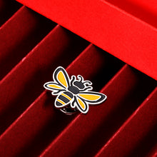 Load image into Gallery viewer, Inspirational Gifts for Women Bee Pins Brooch for Friend BFF Son Daughter Girls Fashion Cute Enamel Lapel Pins for Men Girls Farewell Goodbye Mini Gift for Backpacks Hats Birthday Christmas Present