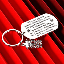 Load image into Gallery viewer, 2022 Graduation Gifts Keychain for Her Him Class of 2022 High School College Students Grads Inspirational Gift for Senior Nurse Boys Girls Master Son Daughter Women Men Keyring Jewelry Birthday