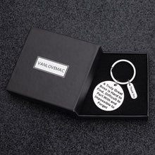 Load image into Gallery viewer, Boss Appreciation Gift Birthday Keychain for Supervisor Leader Thank You Gifts Mentor Retirement Gift Leaving Gift from Coworker Colleague Farewell a Truly Great Boss Is Hard To Find Christmas Key Rin