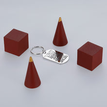 Load image into Gallery viewer, Boss Birthday Keychain for Mentor Supervisor Leader Appreciation Gift Thank You Gifts Mentor Retirement Gift Leaving Gift from Coworker Colleague Farewell to be leader Christmas
