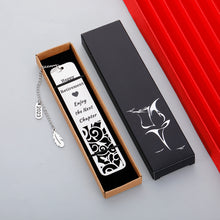 Load image into Gallery viewer, 2023 Retirement Gifts Bookmarks for Women Men Coworker Goodbye Farewell Gift for Boss Lady Teacher Happy Retirement
