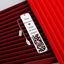 Load image into Gallery viewer, 2023 Retirement Gifts Bookmarks for Women Men Coworker Goodbye Farewell Gift for Boss Lady Teacher Happy Retirement
