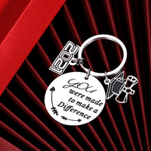 Load image into Gallery viewer, Class of 2021 Graduation Gifts Inspirational Keychain for Grad Senior High School College Daughter Son Best Friend Student Women Men Her Him for Boys Girls Jewelry from Mom Dad Grandma Grandpa
