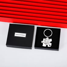 Load image into Gallery viewer, Retirement Gift Leaving Goodbye Gift for Coworker Colleague Boss Appreciation Going Away Farewell Keychain Boss Day Birthday Office Christmas Thank You Gifts for Teachers Employee Leader Women Men
