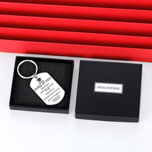 Load image into Gallery viewer, Class of 2021 Graduation Gifts Inspirational Keychain for Grad Senior High School College Daughter Son Best Friend Student Women Men Her Him for Boys Girls Jewelry from Mom Dad Grandma Grandpa
